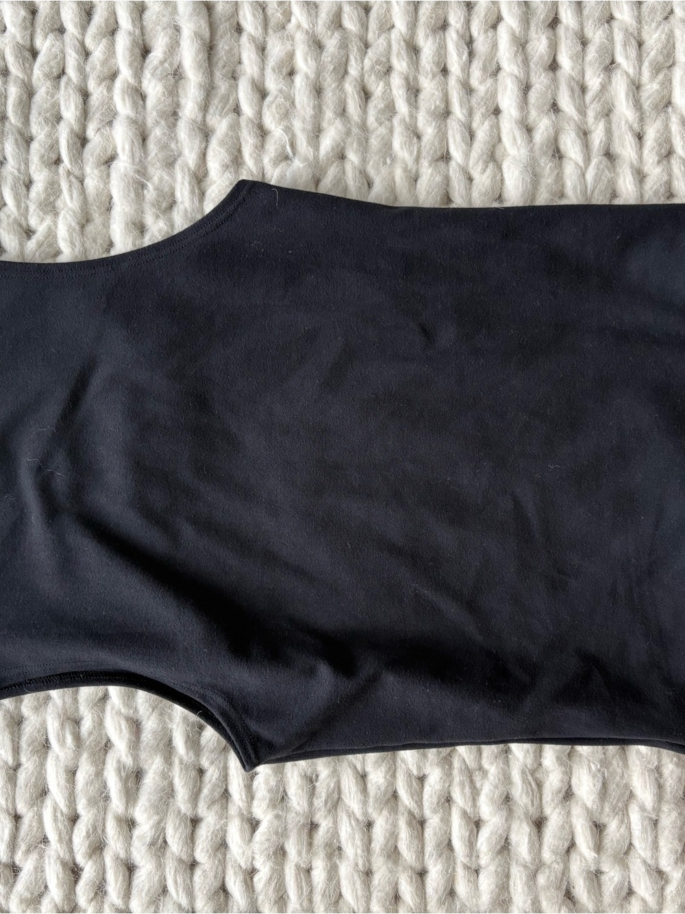 Joah Brown Black Sleeveless Mock Neck Tank
Size: XS/S NWT - Picture 5 of 5